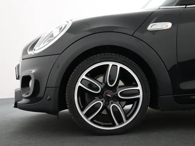 MINI Cooper S 2.0 2018 Benzine 12