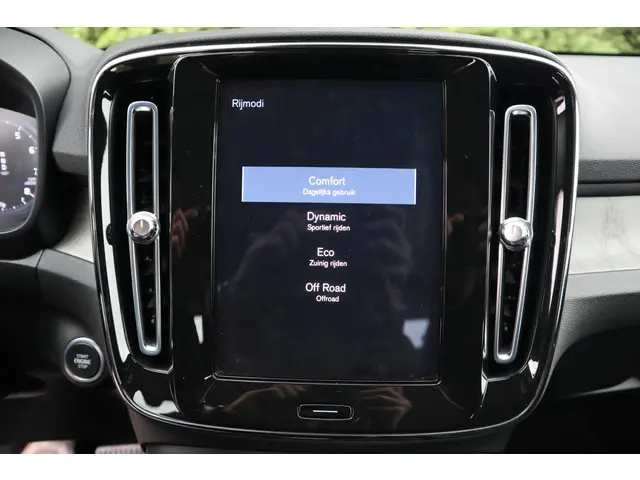 Volvo XC40 1.5 T3 Inscription 2022 Benzine 14