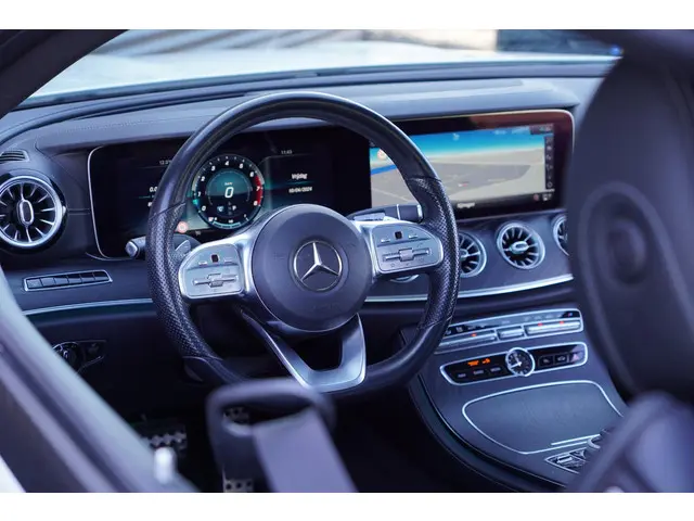 Mercedes-Benz E-Klasse Coupé 200 Premium 2018 Benzine 6