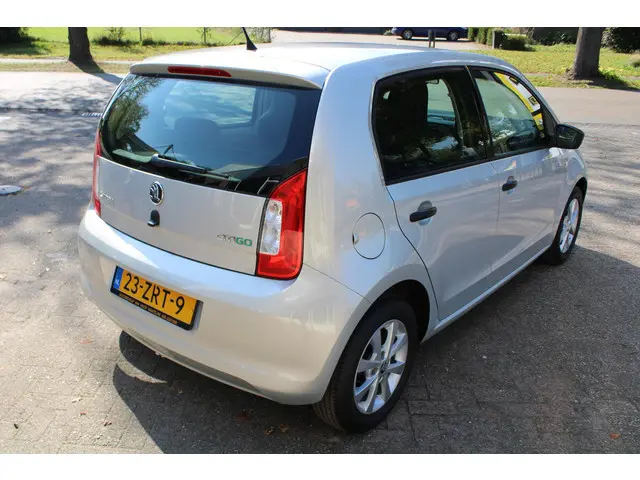 Škoda Citigo 1.0 Greentech Arctic 2013 Benzine 4