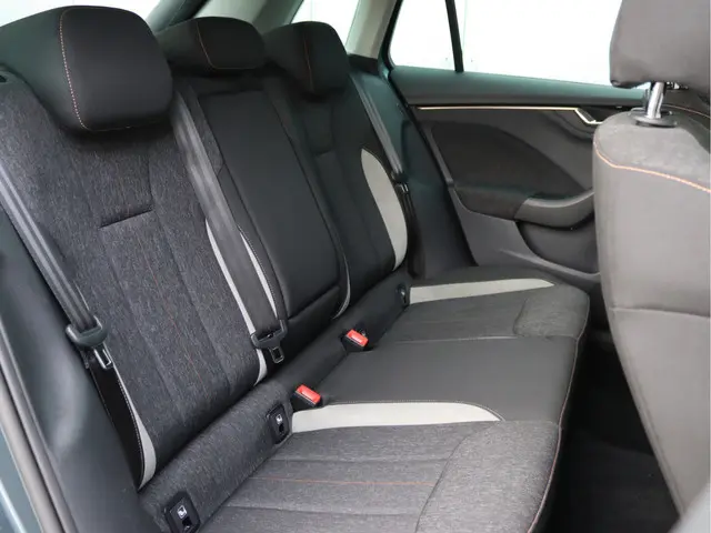 Škoda Kamiq 1.5 TSI ACT Business Edition 2020 Benzine 22