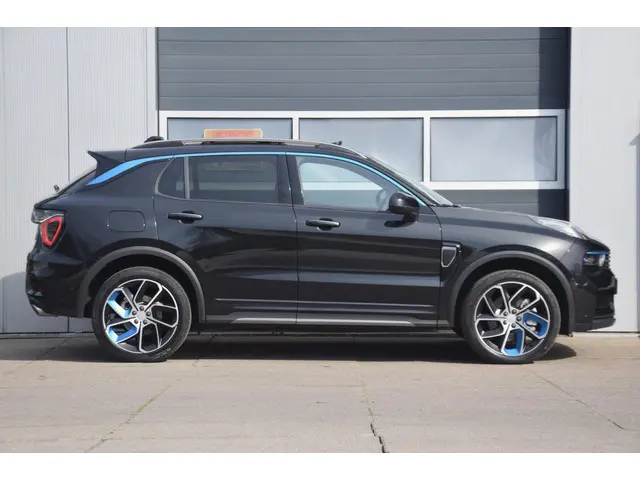 Lynk & Co 01 1.5 2024 Hybride Benzine 4