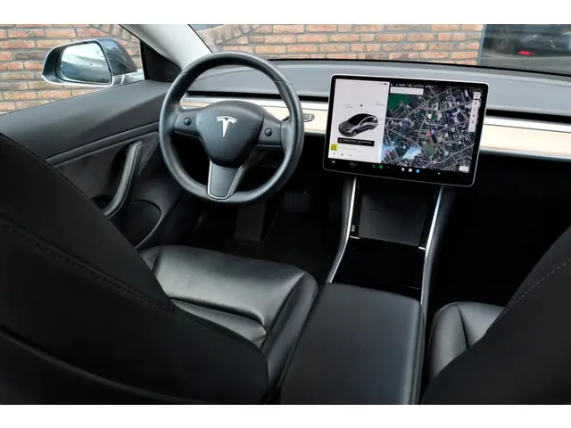 Tesla Model 3 3