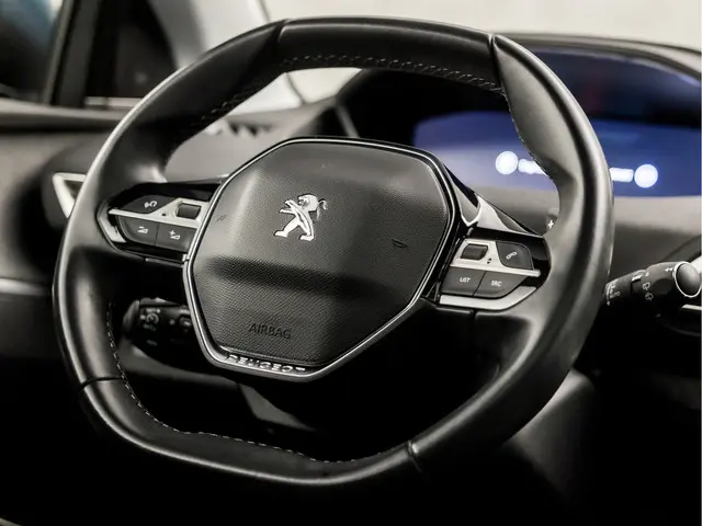 Peugeot 5008 1.2 PureTech Sport 7 Persoons 2020 Benzine 22
