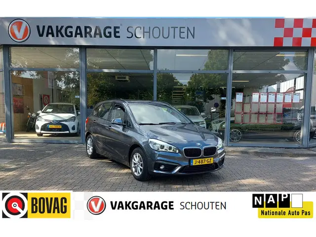 BMW 2 Serie Active Tourer 218i Sport 2015 Benzine