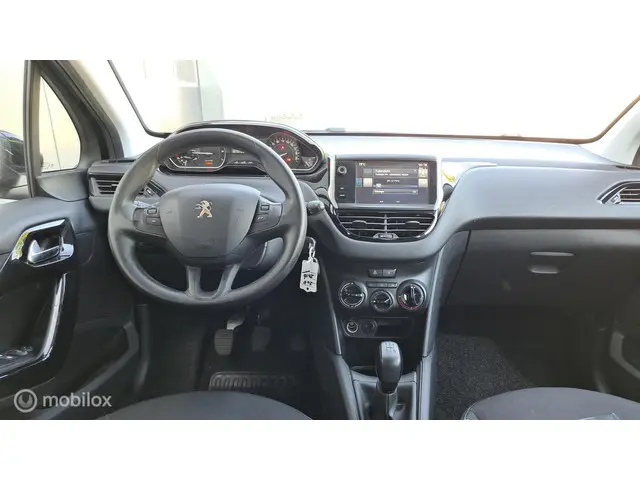 Peugeot 208 1.2 PureTech Blue Lease 2016 Benzine 14