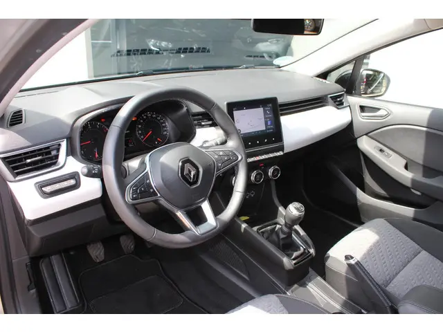 Renault Clio 1.0 TCe 90 Evolution 2023 Benzine 3