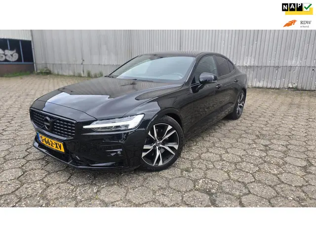 Volvo S60 2.0 T4 R-Design 2020 Benzine