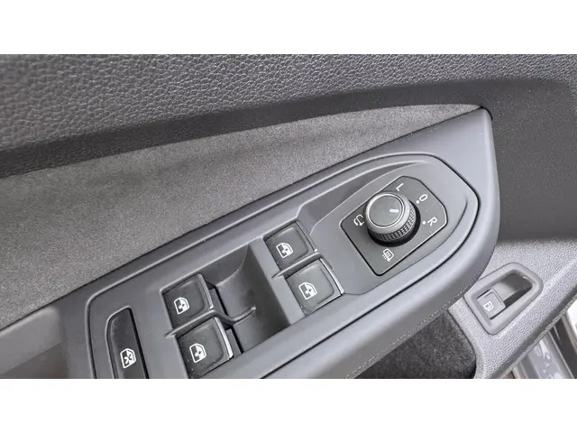 Volkswagen Golf 1.4 eHybrid GTE 2023 Hybride Benzine 18