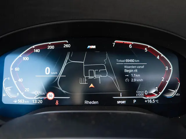 BMW 5 Serie Sedan 520i 2021 Benzine 54