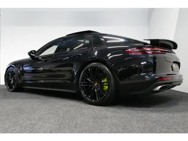 Porsche Panamera 2.9 4 E-Hybrid 2017 Hybride Benzine 4