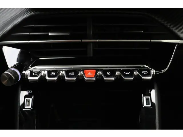 Peugeot 208 1.2 PureTech Active Pack 2023 Benzine 26