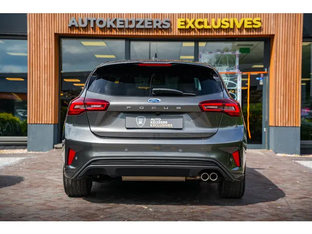 Ford Focus 1.0 EcoBoost Hybrid ST Line 2024 Benzine 9