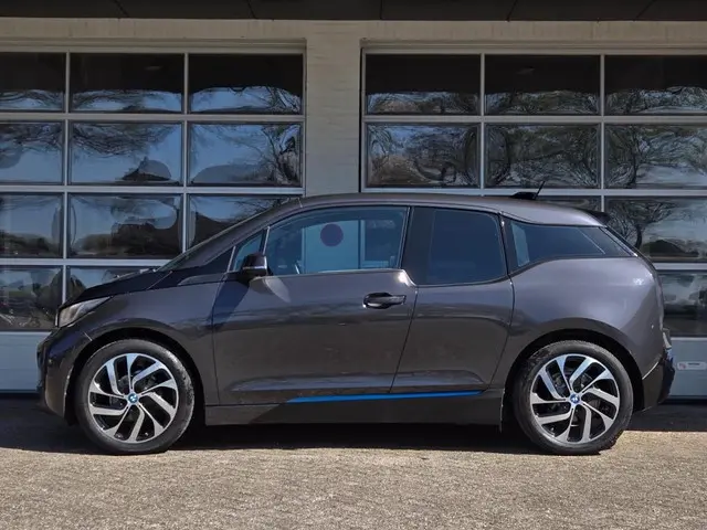 BMW i3 BASIS COMFORT 22KWH 2014 Elektrisch 3
