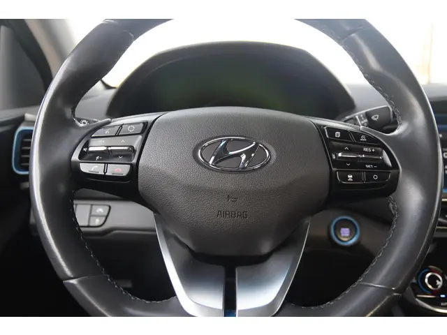 Hyundai IONIQ 1.6 GDi COMFORT AUT. 2018 Hybride Benzine 14