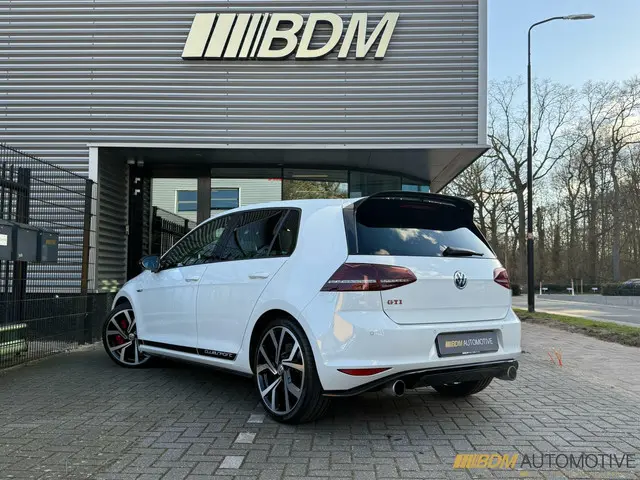 Volkswagen Golf 2.0 TSI GTI Clubsport 2017 Benzine 3