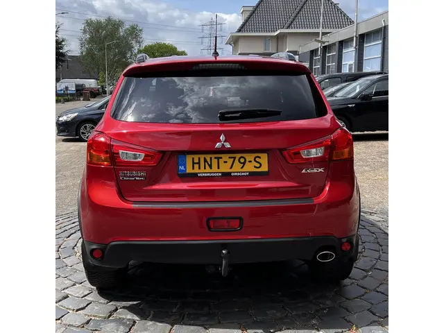Mitsubishi ASX 1.6 Cleartec Intense 2016 Benzine 24