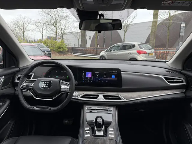 DFSK E5 PHEV 1.5 L2 2025 Hybride Benzine 19