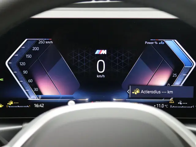 BMW 3 Serie Touring 330e 2025 Hybride Benzine 15