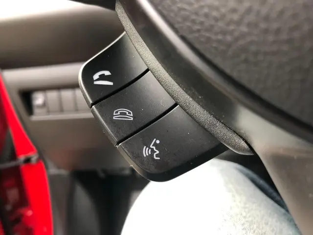 Suzuki Swift 1.2 Select 2018 Benzine 18