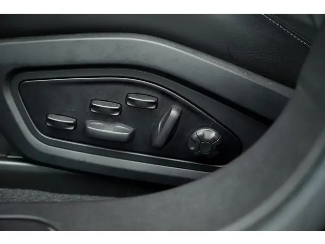 Porsche Taycan Cross Turismo 4 93 kWh 2021 Elektrisch 27