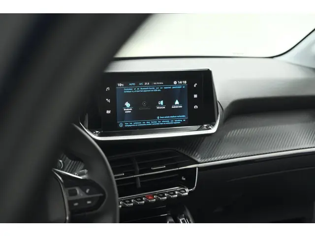 Peugeot 208 PureTech 100 Allure 2023 Benzine 48