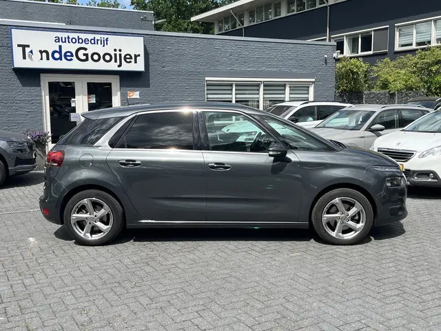 Citroën C4 Picasso 2