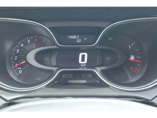 Renault Captur 0.9 TCe Xmod 2016 Benzine 24