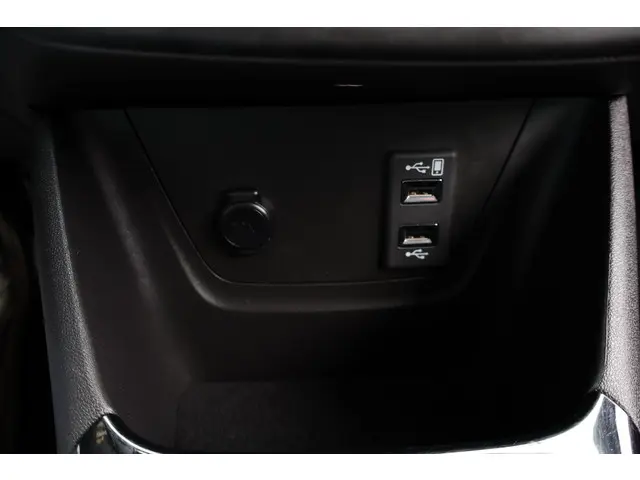 Opel Crossland 1.2 Turbo GS Line 2021 Benzine 28