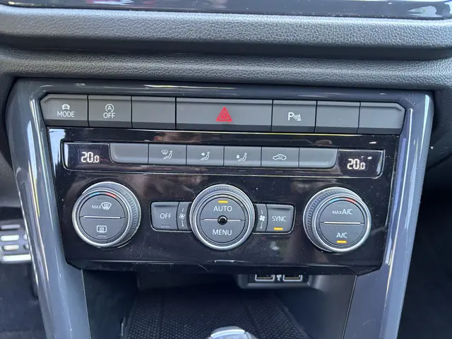 Volkswagen T-Roc 1.5 TSI Sport 2018 Benzine 21