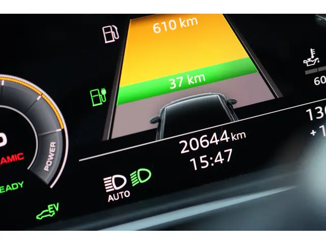 Audi A8 60 TFSI e Quattro S-Line | 2023 Hybride Benzine 28