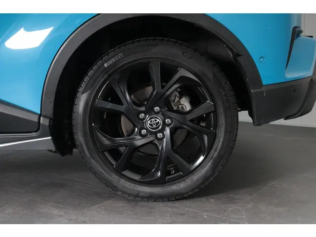 Toyota C-HR 1.8 Hybrid Style 2018 Hybride Benzine 27