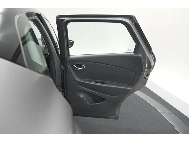 Renault Captur TCe 90 Bose 2018 Benzine 52