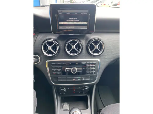Mercedes-Benz A-Klasse 180 4U3 2013 Benzine 15