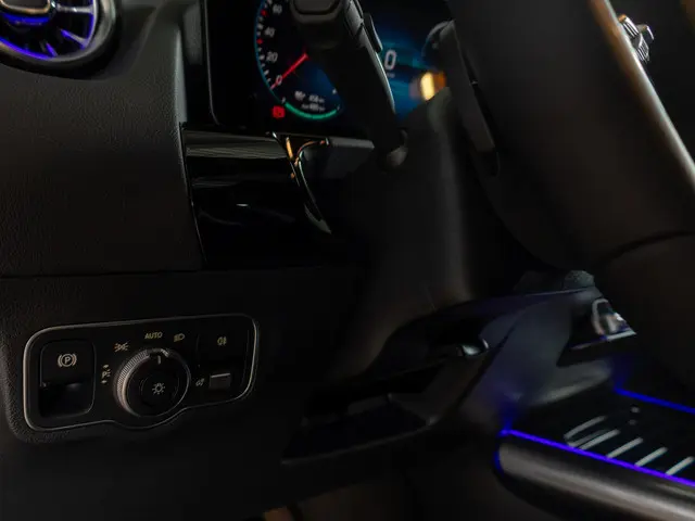 Mercedes-Benz EQA 250 Luxury Line 2024 Elektrisch 19