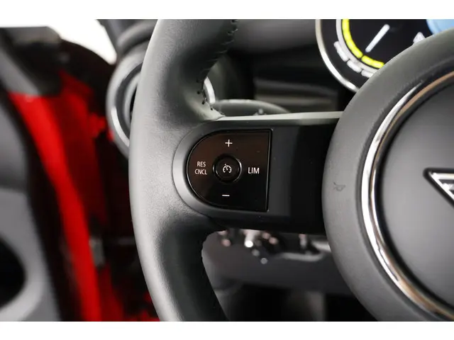MINI Electric Cooper S 33 kWh 2022 Elektrisch 16