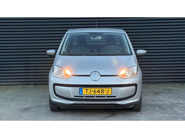Volkswagen up! 1.0 move up! | Airco | 2014 Benzine 8