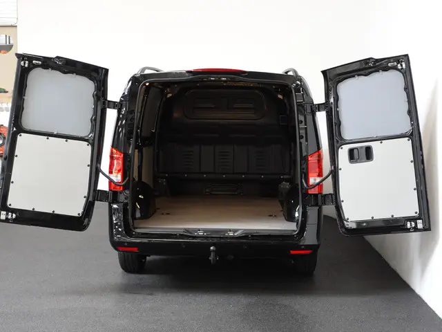 Mercedes-Benz Vito 114 CDI Lang Automaat 2024 Diesel 3
