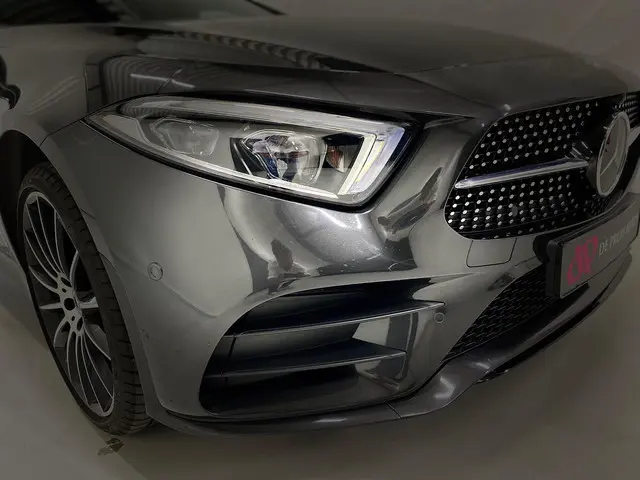 Mercedes-Benz CLS 450 4MATIC Premium Plus 2019 Benzine 6