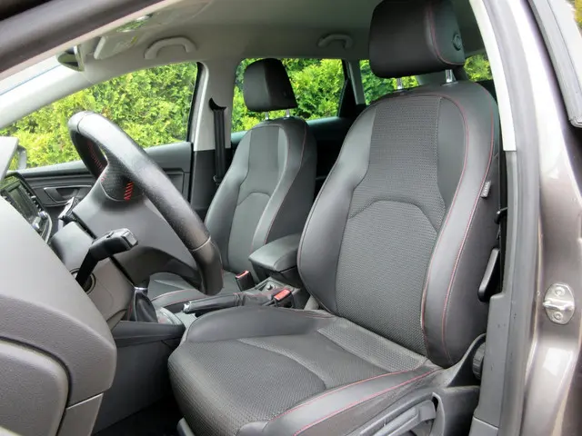 SEAT Leon ST 1.4 Eco TSI FR *Navi*ECC* 2014 Benzine 2