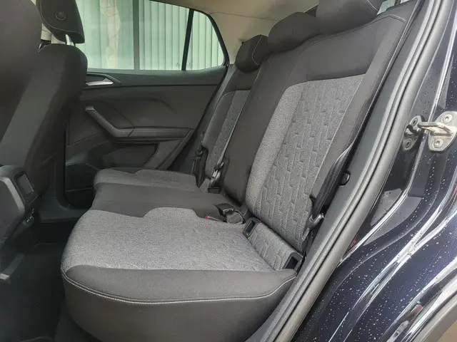 Volkswagen T-Cross 1.0 TSI Life 2023 Benzine 10