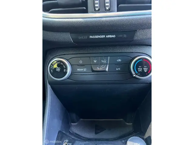 Ford Fiesta 1.0 EcoBoost Connected 2020 Benzine 31