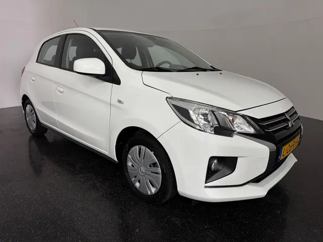 Mitsubishi Space Star 3