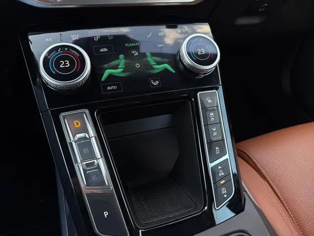 Jaguar I-PACE EV400 HSE 90 kWh 2018 Elektrisch 17