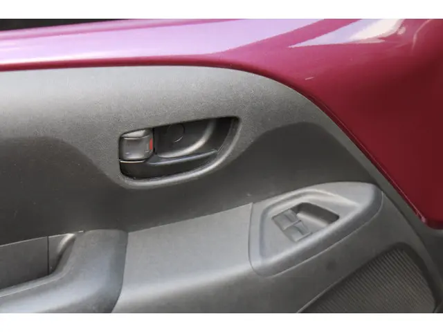 Peugeot 108 1.0 e-VTi Access 2014 Benzine 13