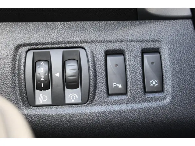 Renault Clio Estate 0.9 TCe Zen 2017 Benzine 16