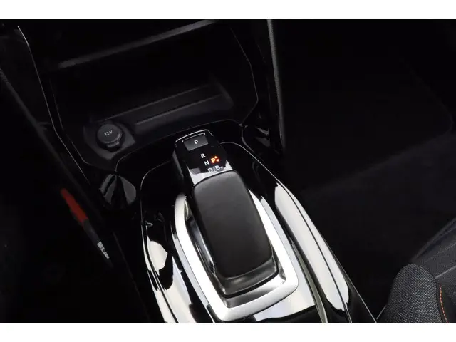 Peugeot e-2008 EV Active 50 kWh 2021 Elektrisch 30