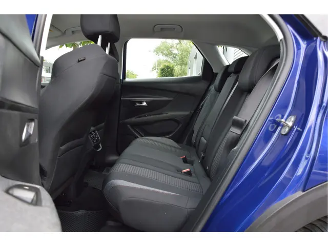 Peugeot 3008 1.2 PureTech Access 2018 Benzine 15