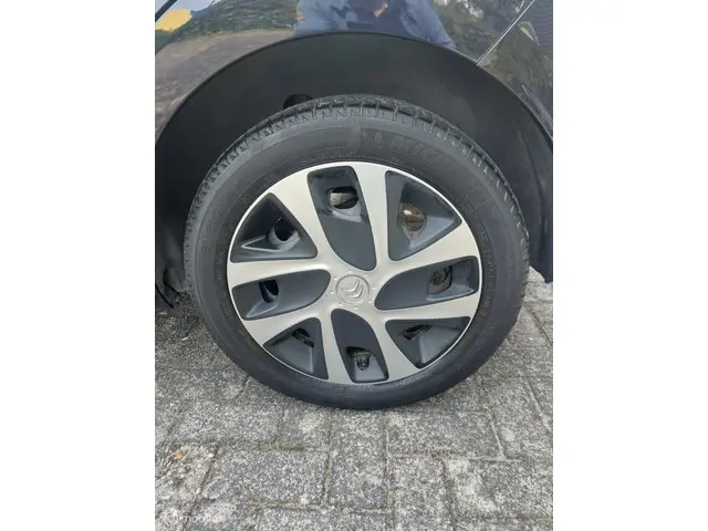 Citroën C3 1.2 PureTech Selection 2017 Benzine 15