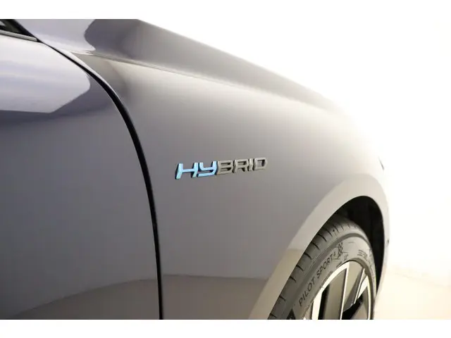 Peugeot 508 SW 1.6 HYbrid 225 GT 2023 Hybride Benzine 17